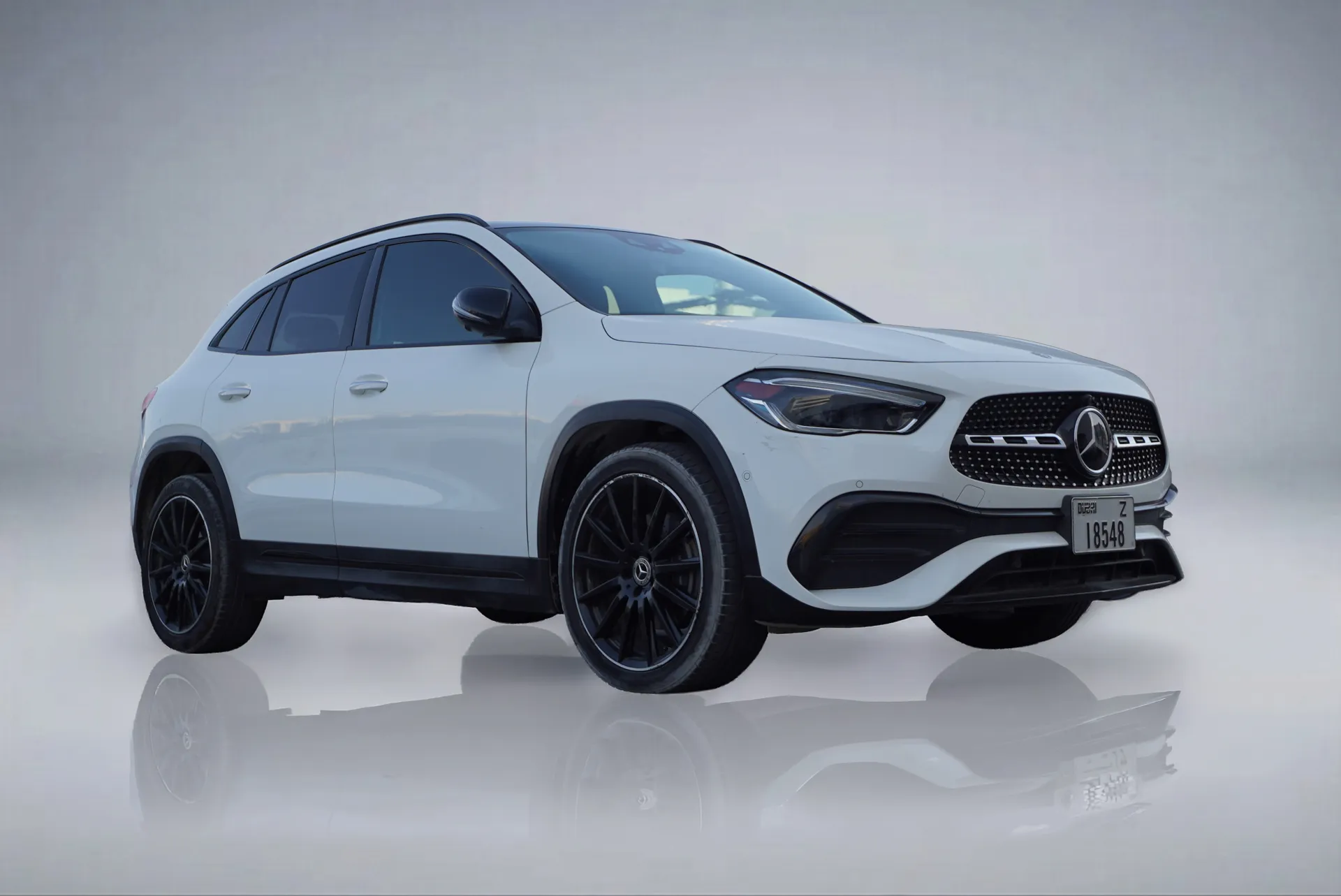 Mercedes Benz GLA  2021
